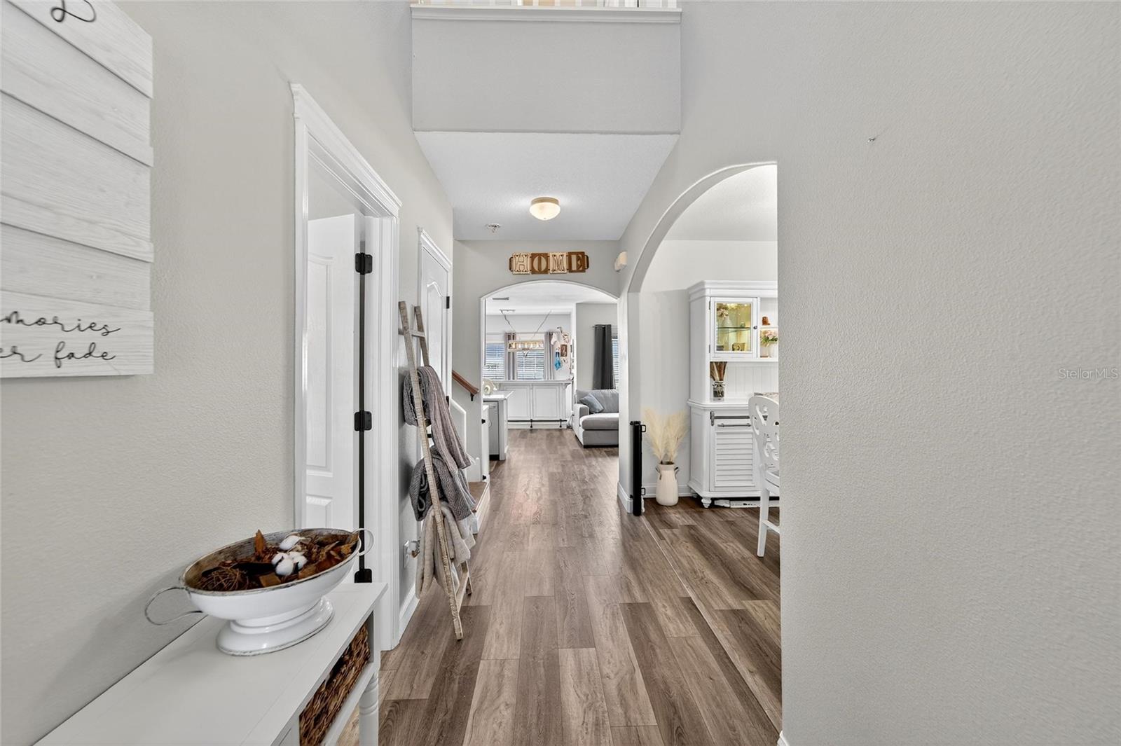 Image 9 of 95 For 5920 Beaconpark Street