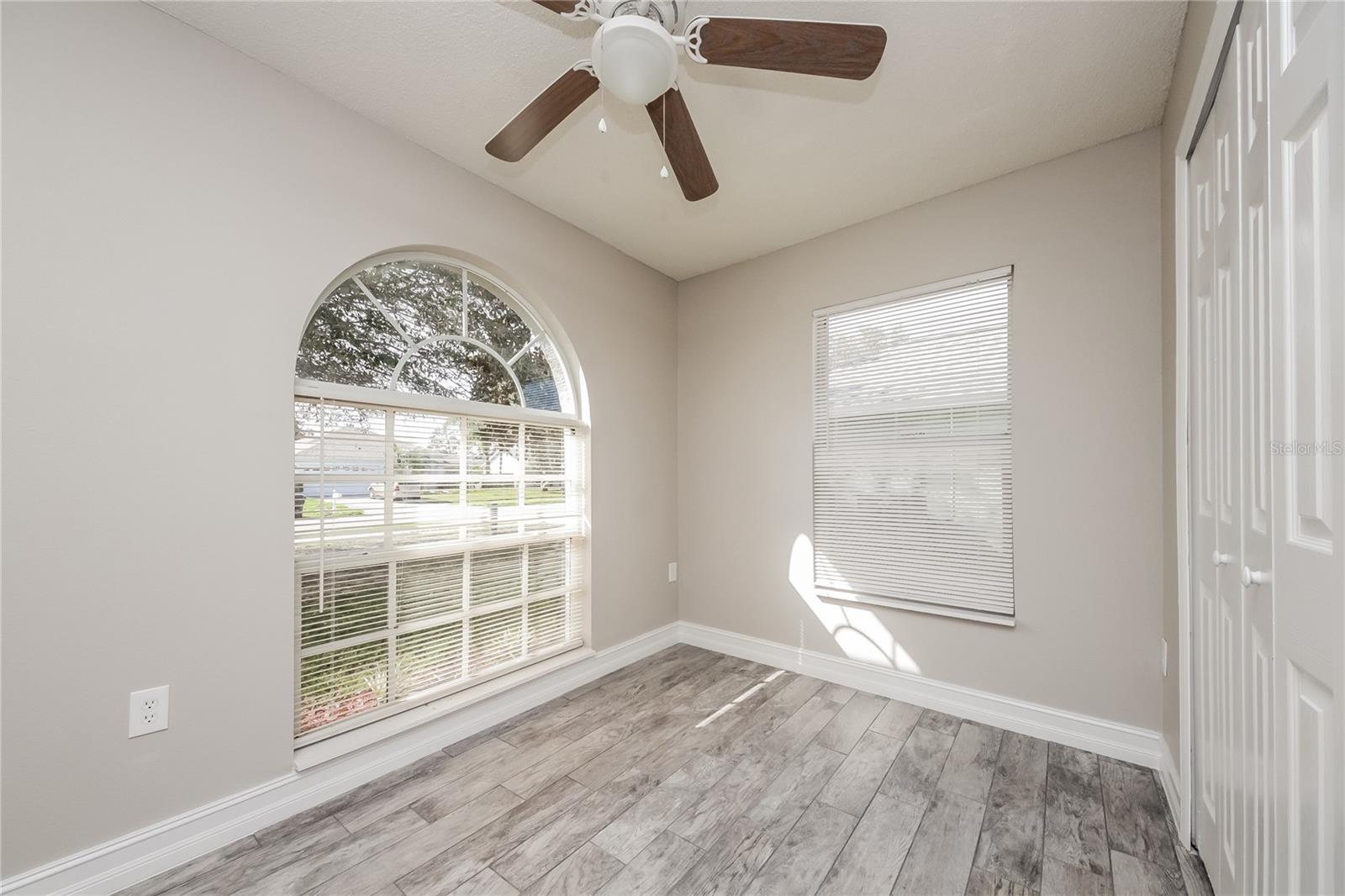 Image 12 of 16 For 4211 Lavender Way