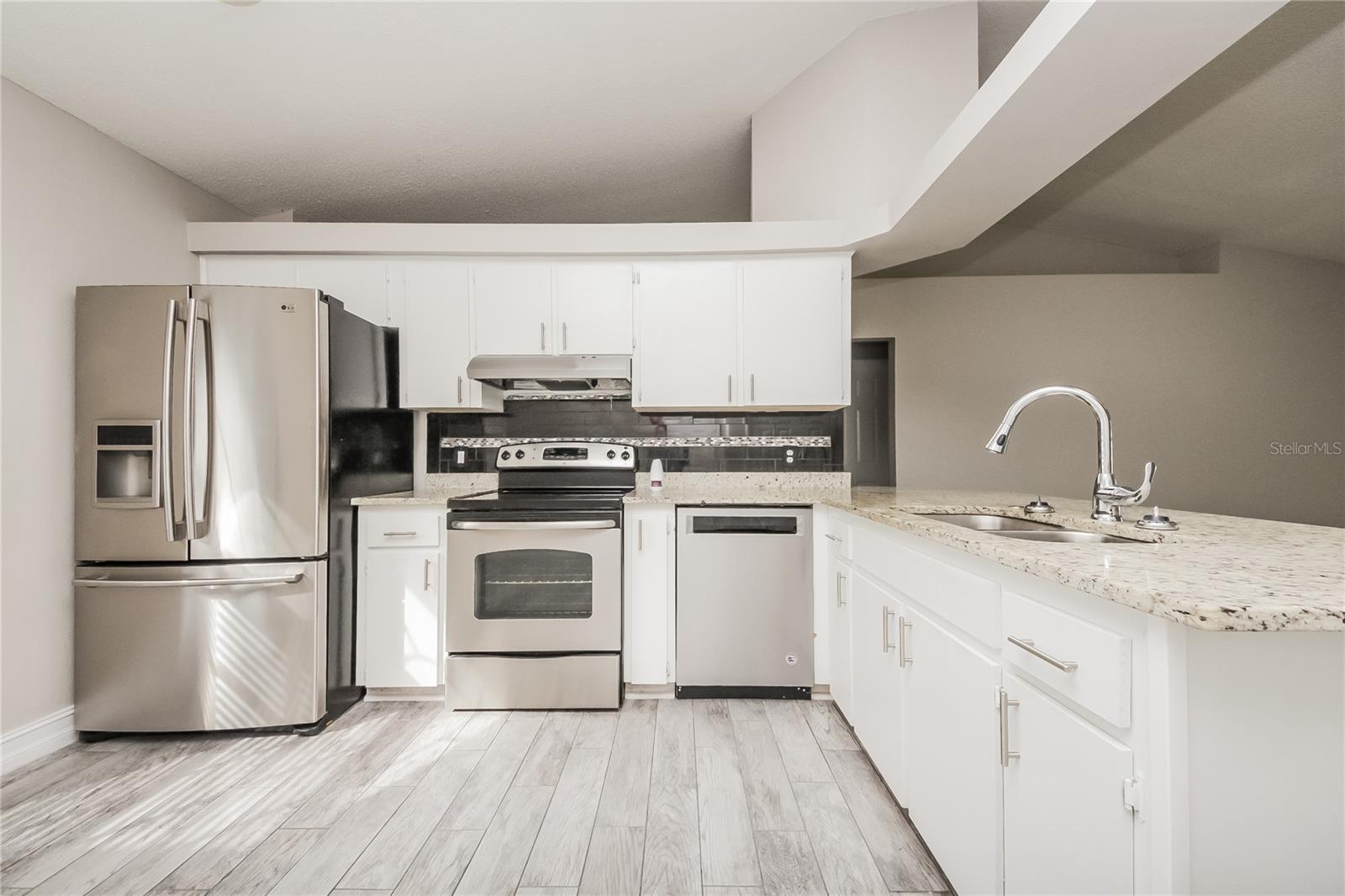 Image 7 of 16 For 4211 Lavender Way