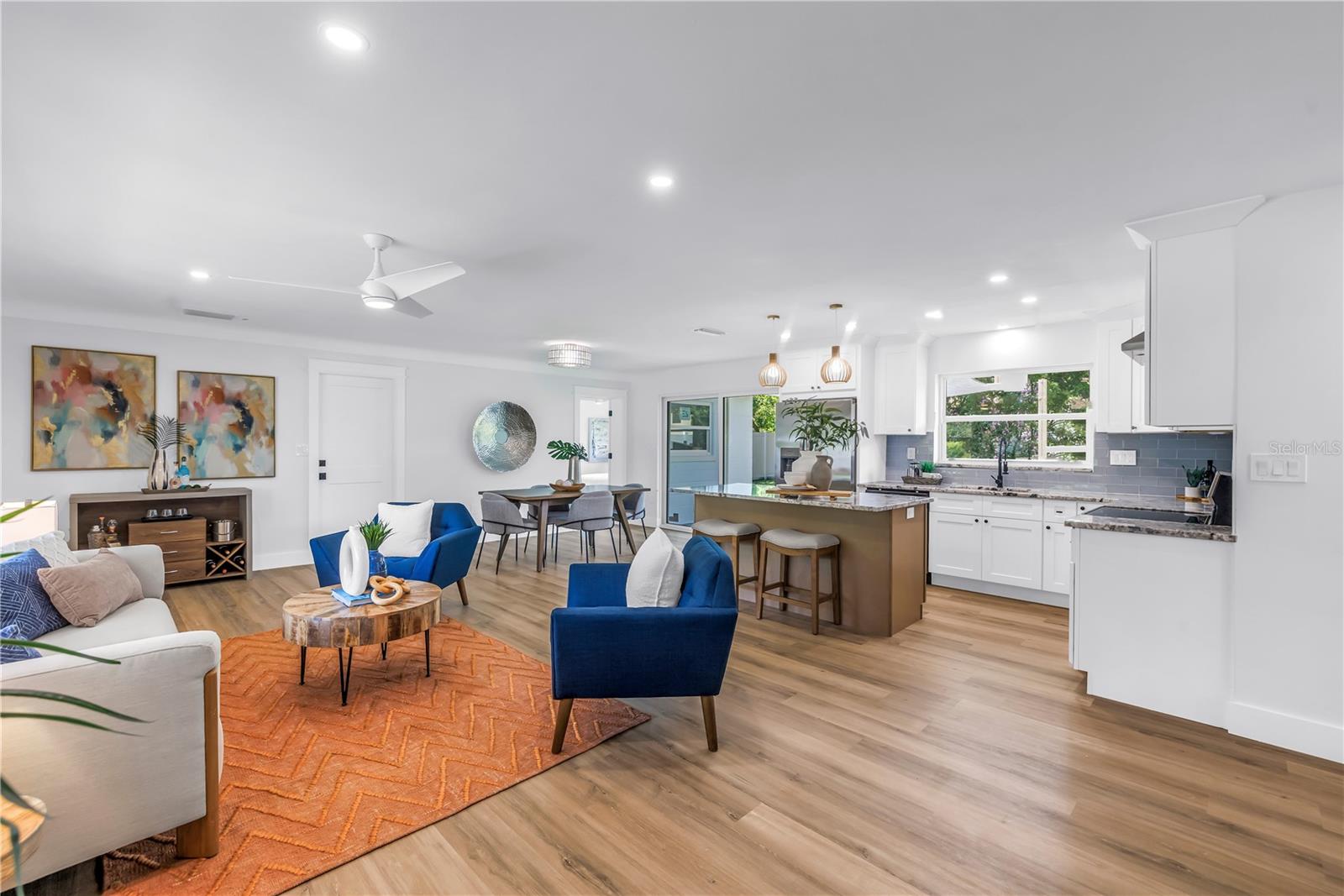 Image 3 of 32 For 6161 35th Avenue N