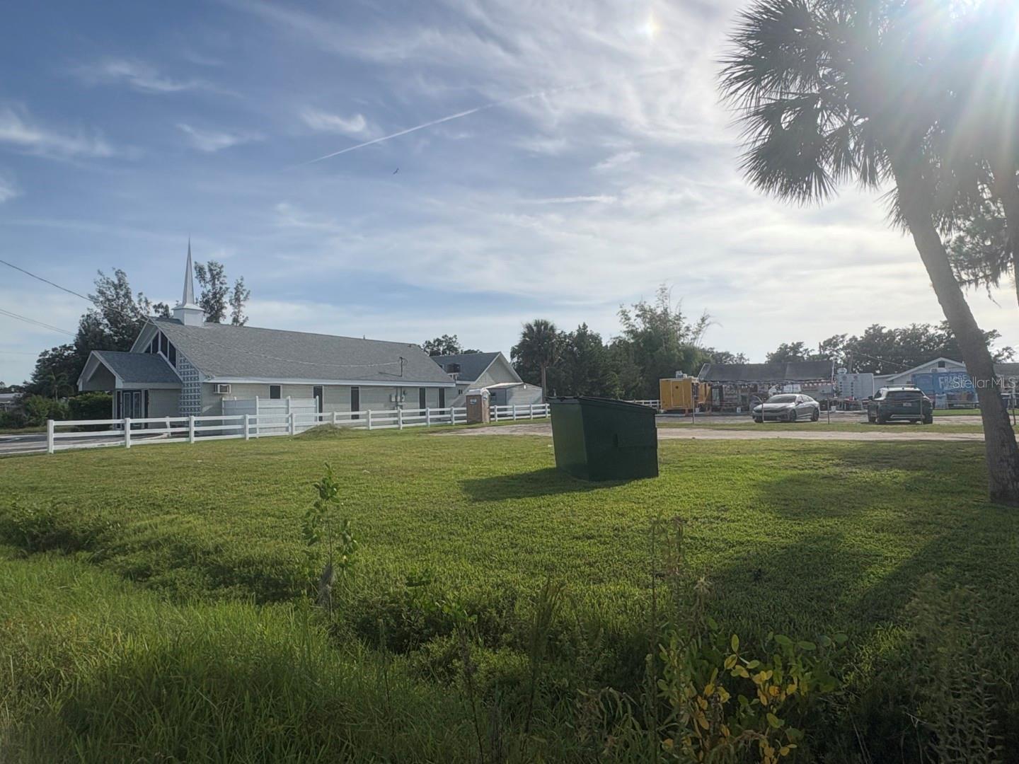 Image 2 of 6 For 211 2nd Avenue Nw