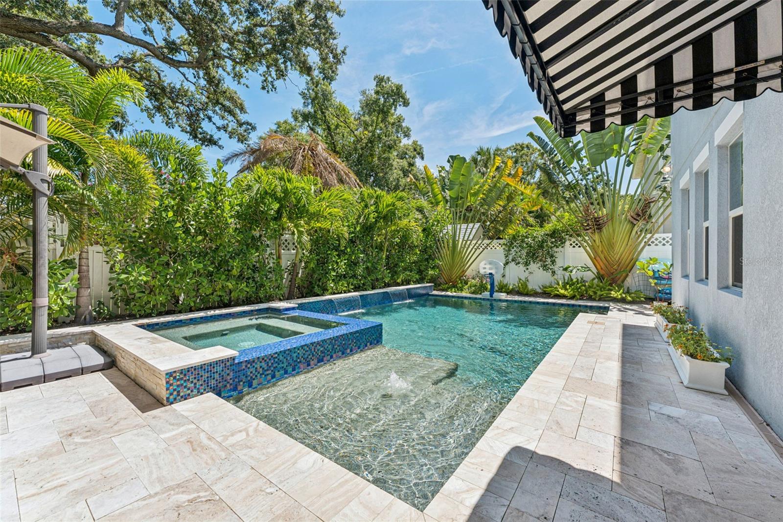 Image 3 of 60 For 3519 Palmira Avenue