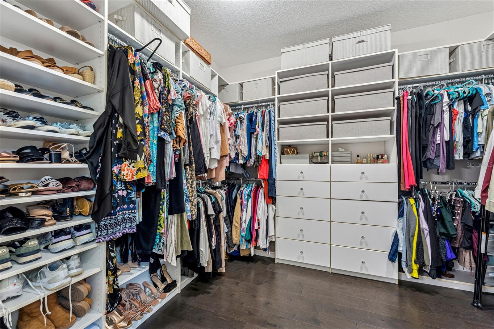 Image 32 of 60 For 3519 Palmira Avenue