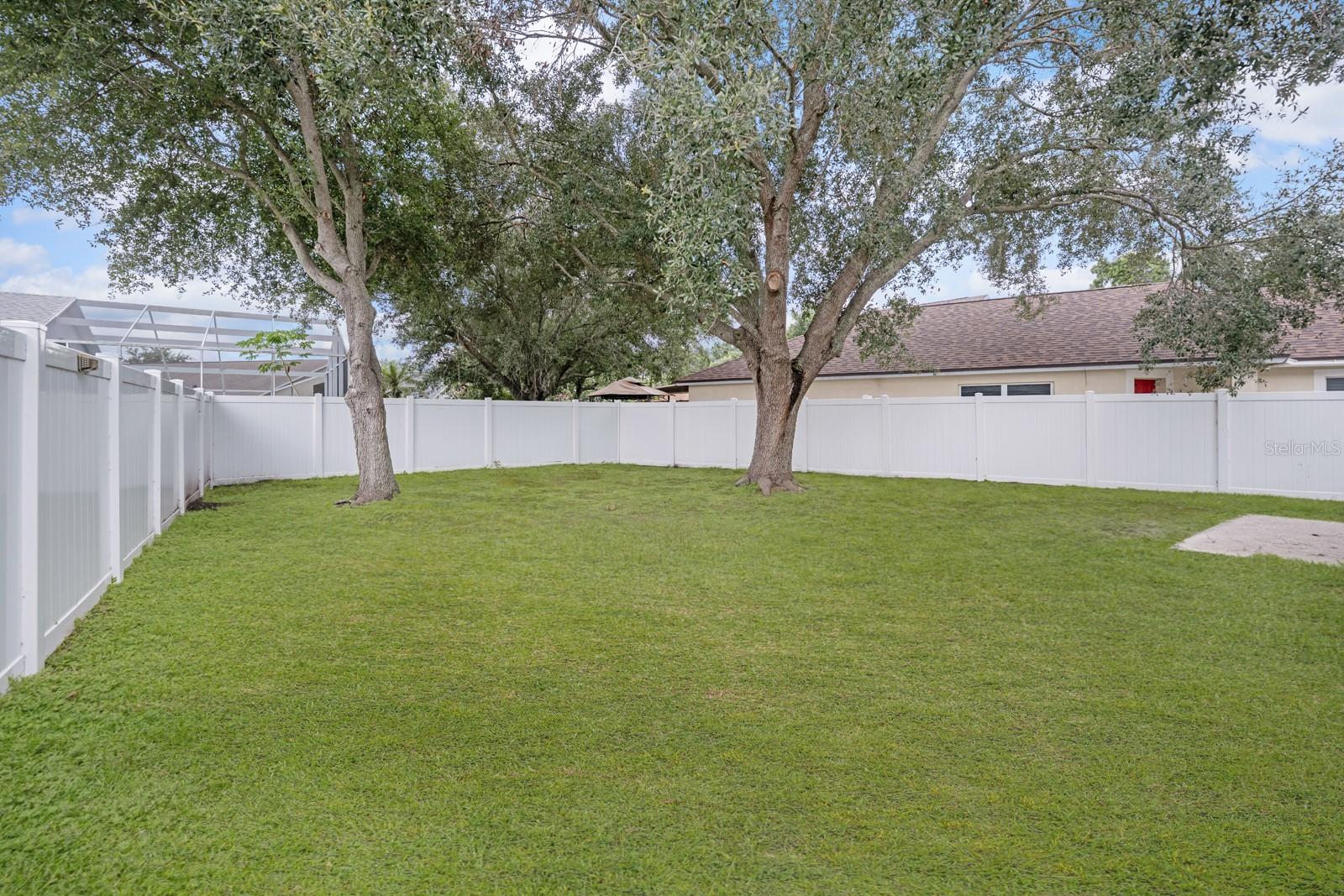 Image 15 of 15 For 10807 Shasta Court