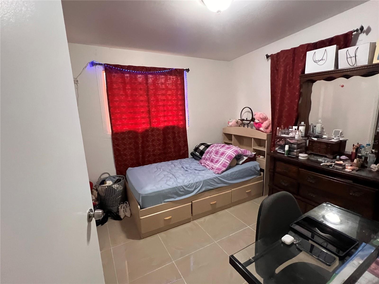 Image 12 of 17 For 5590 96th Terrace N