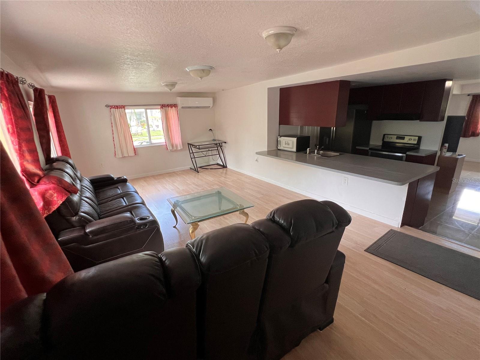 Image 7 of 17 For 5590 96th Terrace N
