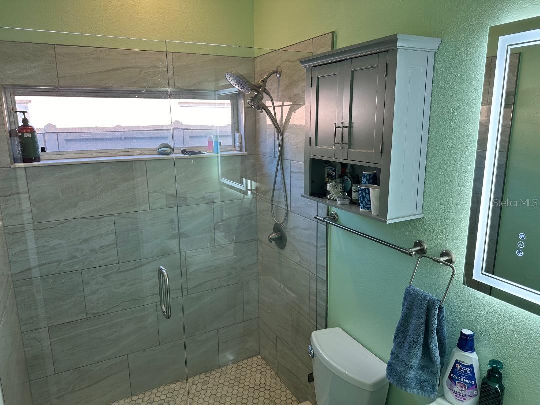 Image 20 of 33 For 10920 Sailbrooke Drive