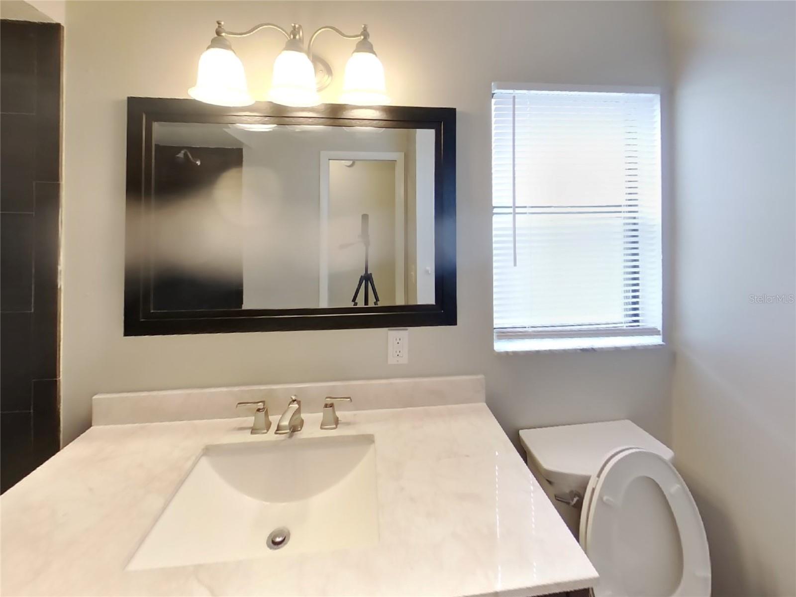 Image 15 of 18 For 4429 Goldcoast Avenue