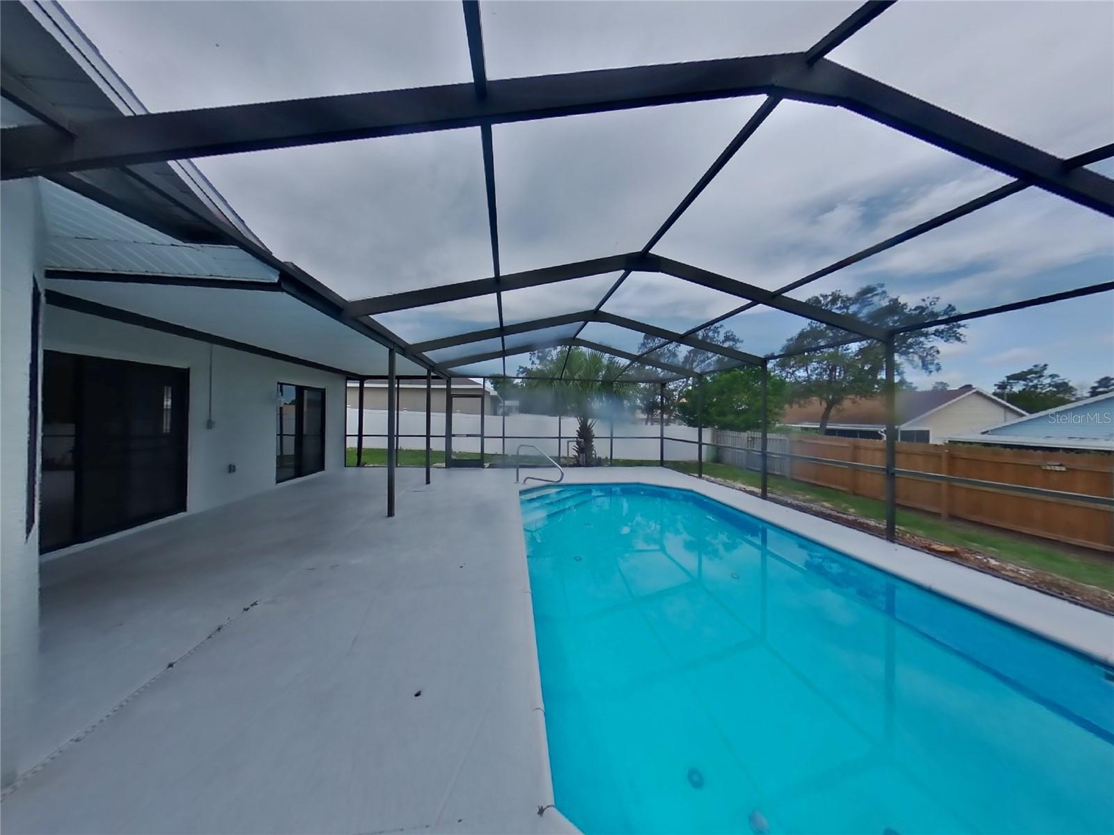Image 17 of 18 For 4429 Goldcoast Avenue