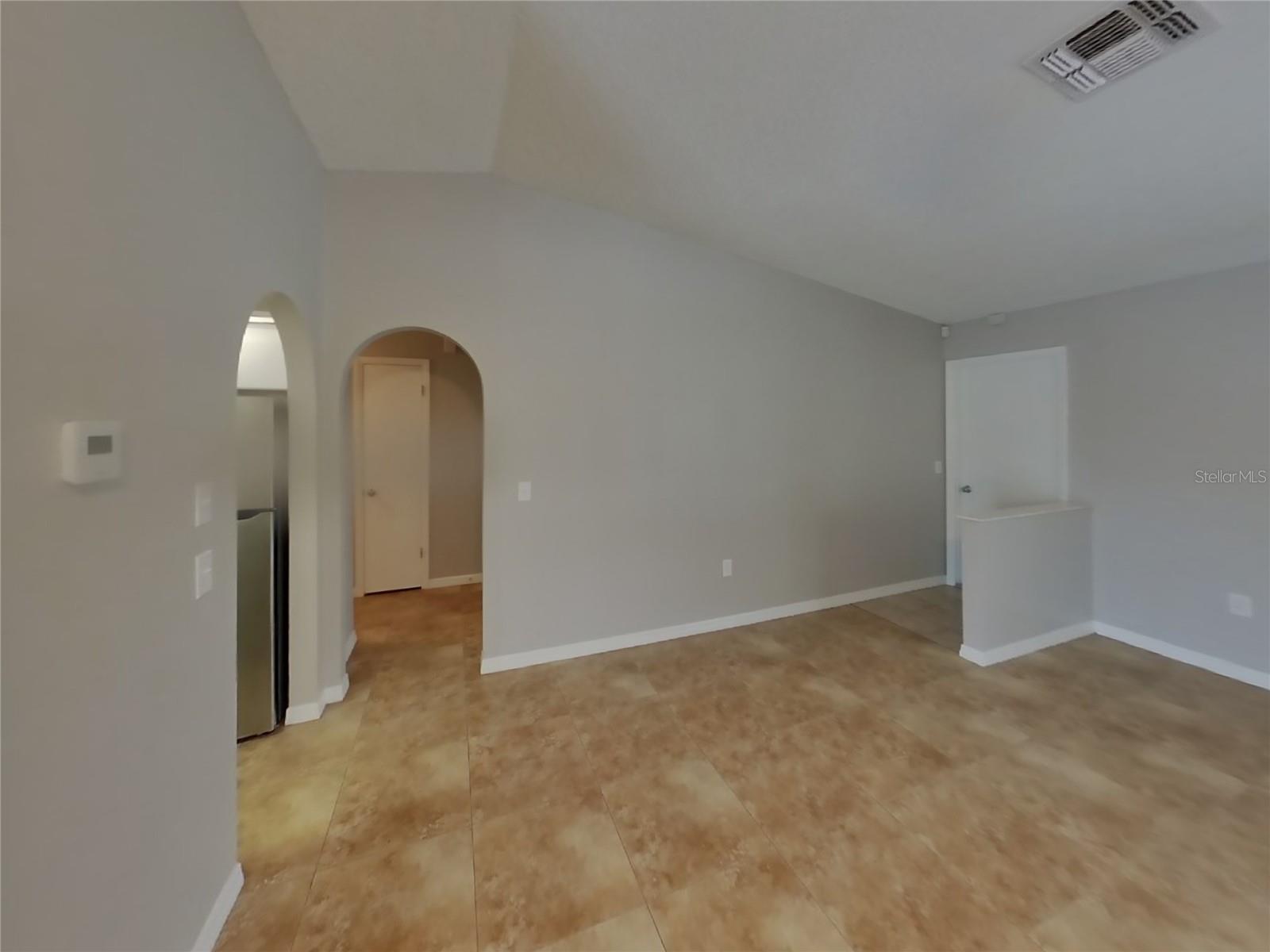 Image 4 of 18 For 4429 Goldcoast Avenue