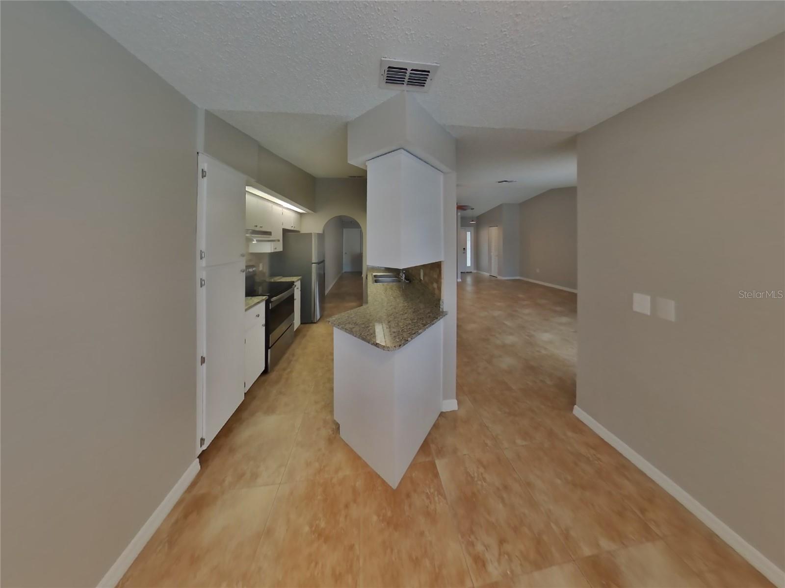 Image 5 of 18 For 4429 Goldcoast Avenue