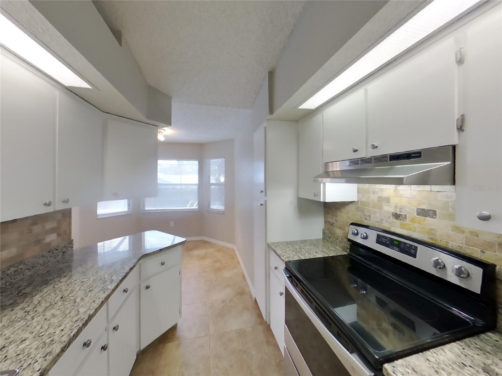 Image 6 of 18 For 4429 Goldcoast Avenue