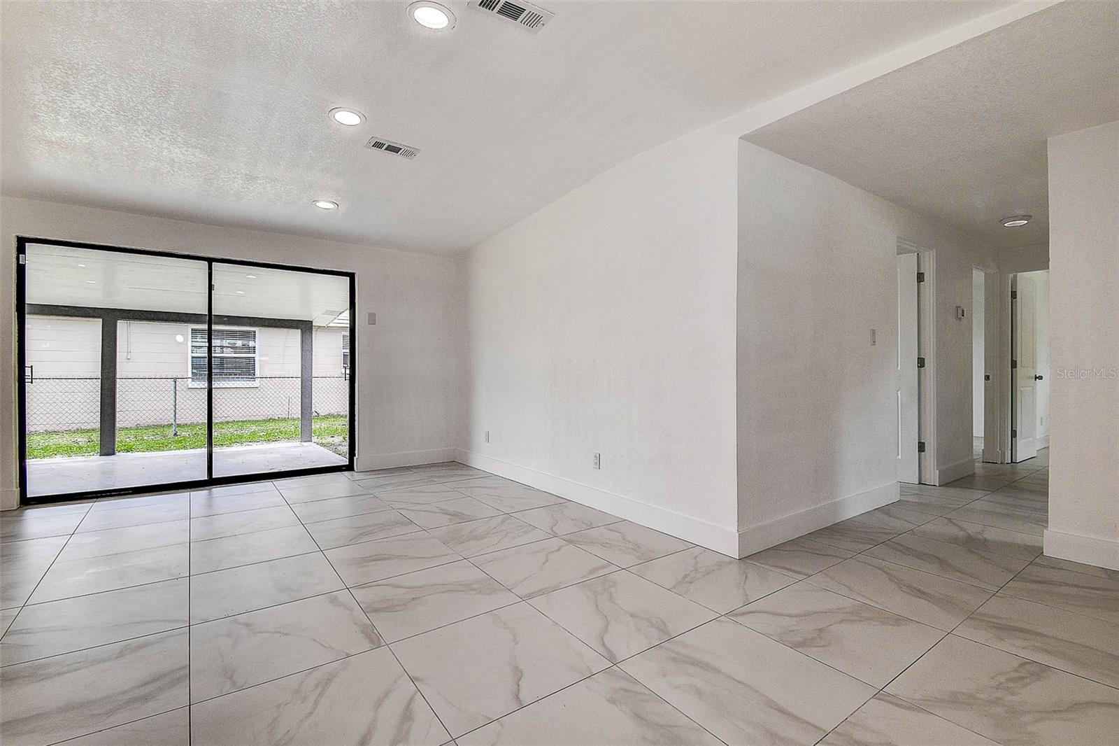 Image 15 of 37 For 3722 Idlewild Avenue