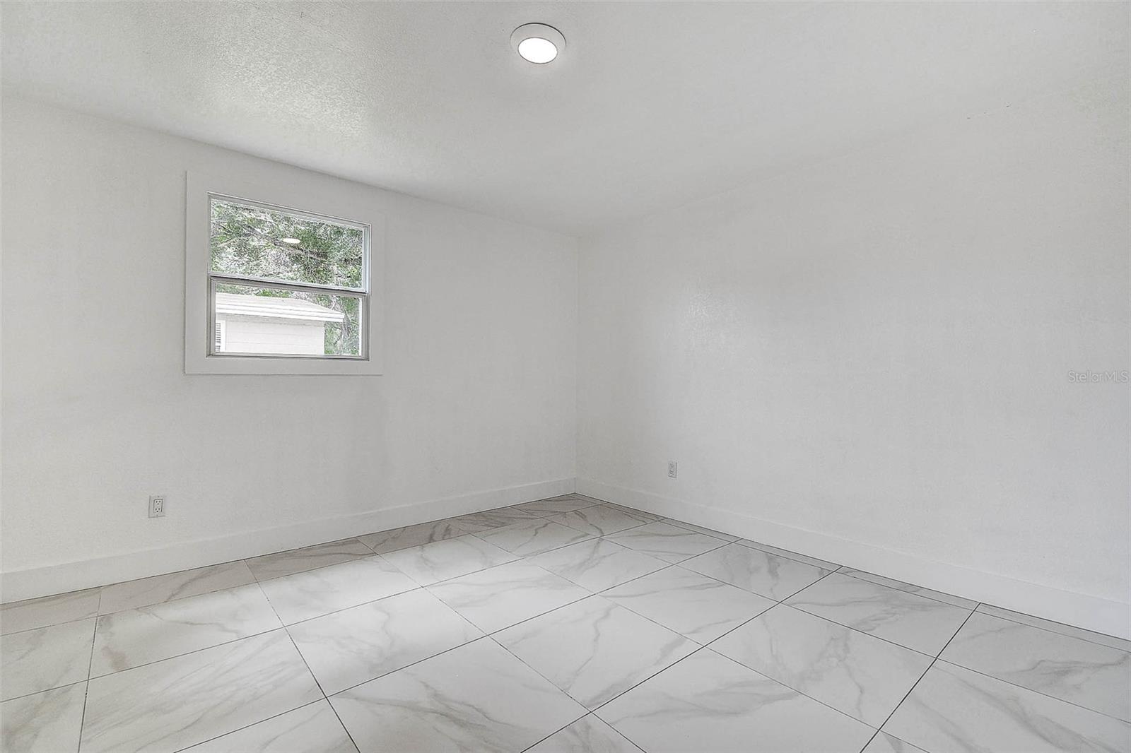Image 17 of 37 For 3722 Idlewild Avenue