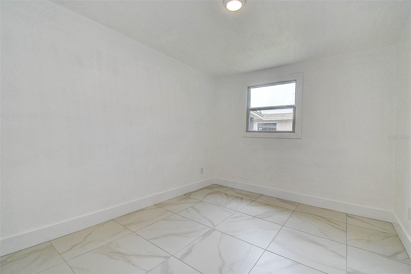 Image 19 of 37 For 3722 Idlewild Avenue