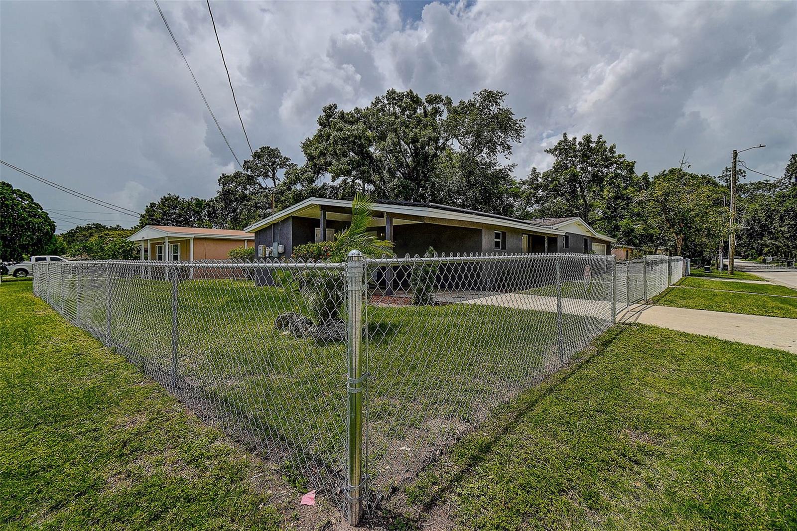 Image 29 of 37 For 3722 Idlewild Avenue
