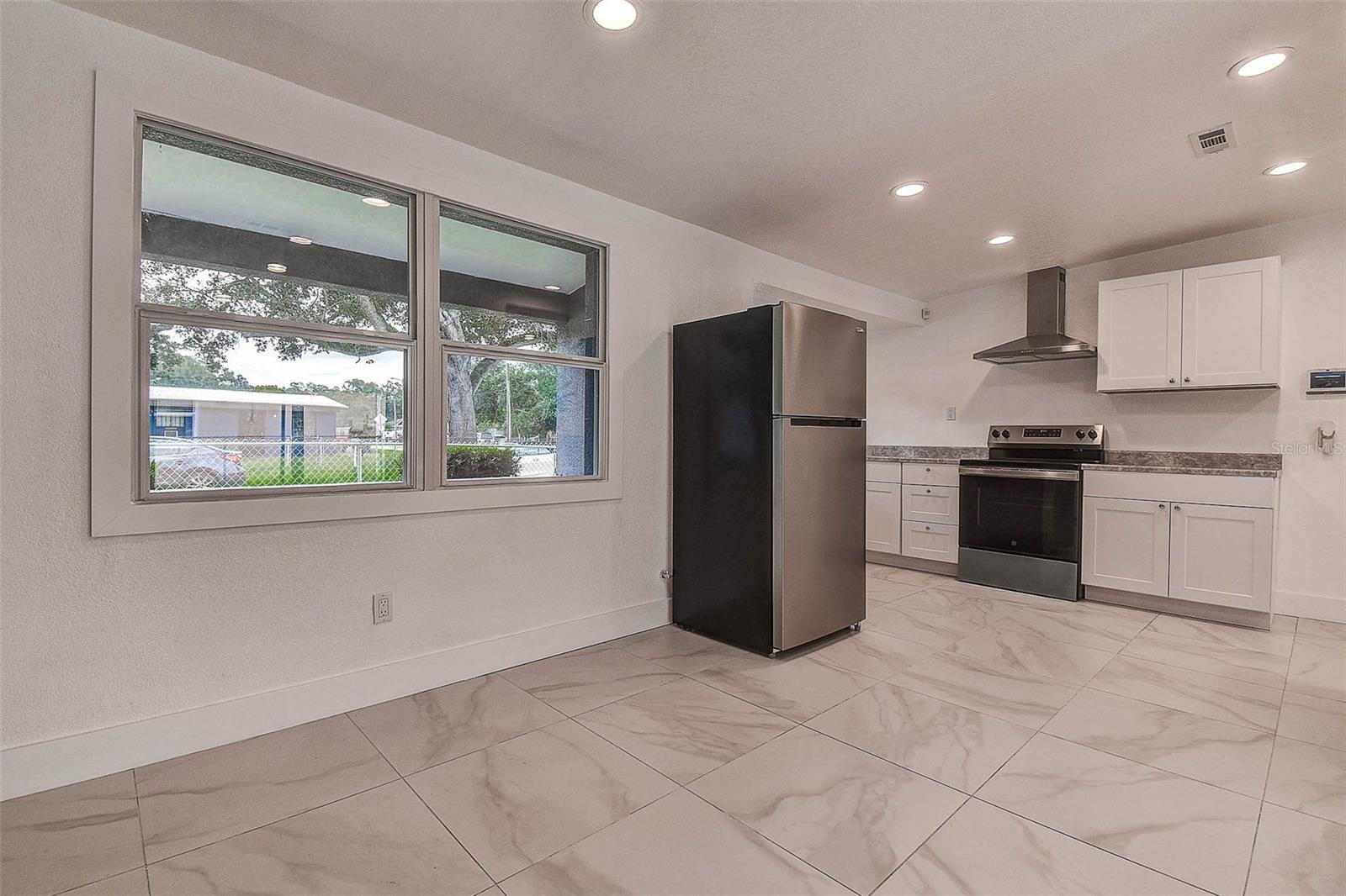 Image 7 of 37 For 3722 Idlewild Avenue