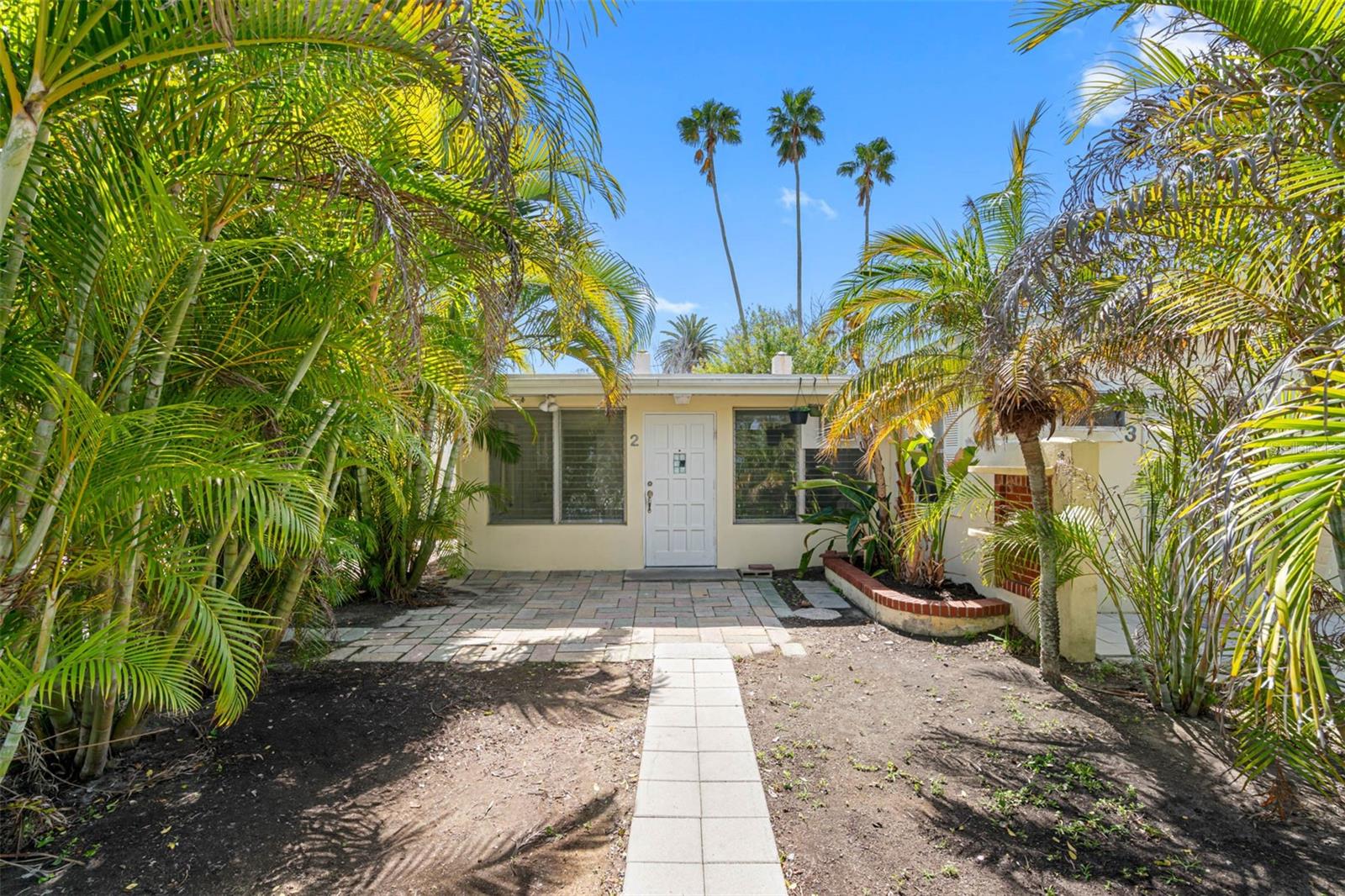 Image 8 of 25 For 14200 Parsley Drive