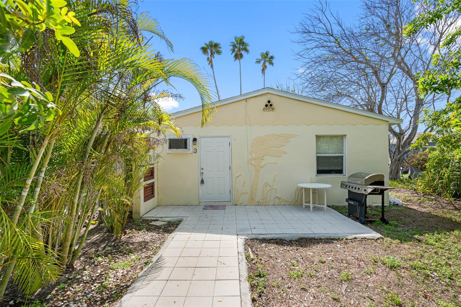 Image 9 of 25 For 14200 Parsley Drive