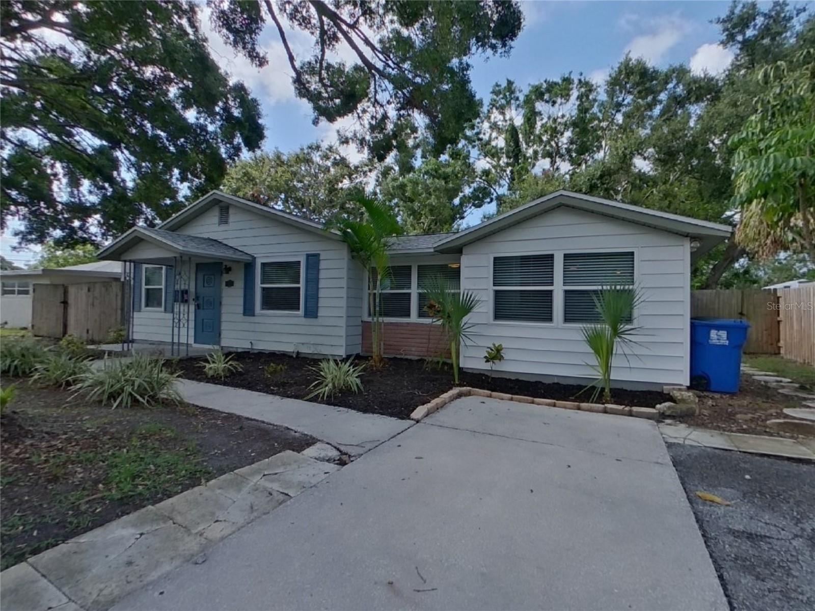 Details for 7210 10th Avenue N, ST PETERSBURG, FL 33710
