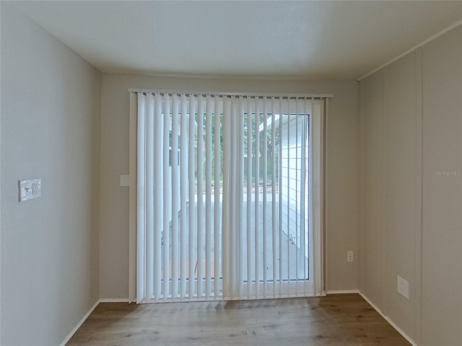 Image 5 of 16 For 7210 10th Avenue N