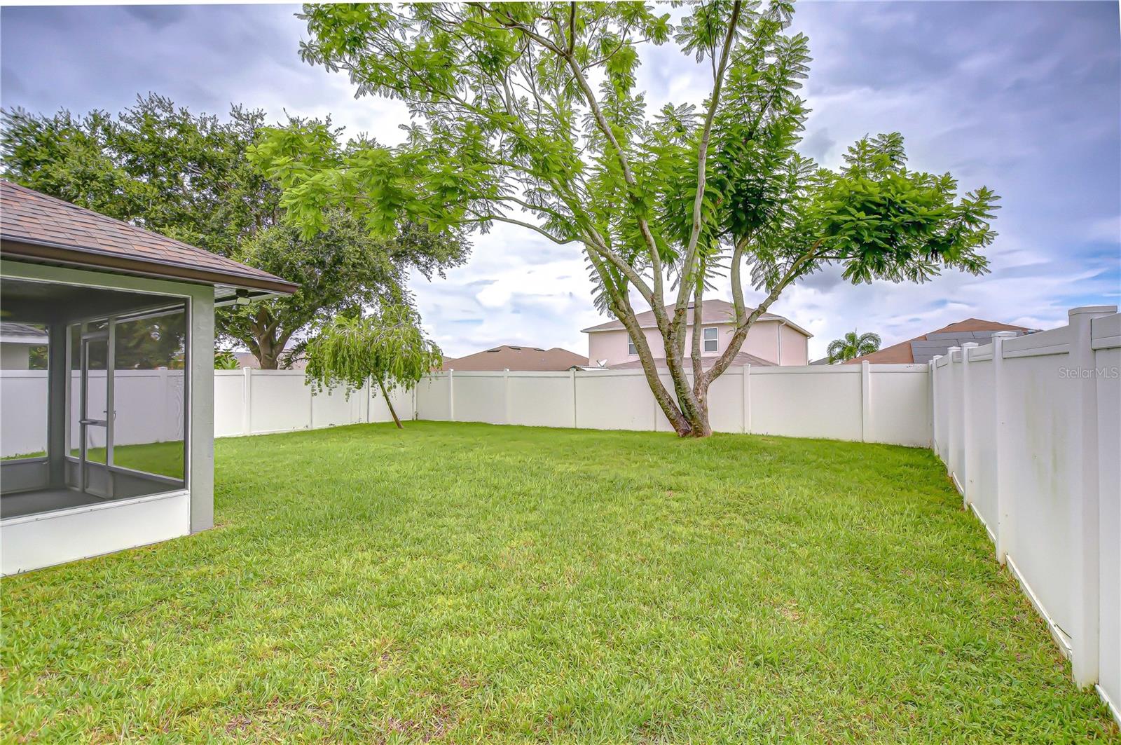 Image 14 of 72 For 10733 Standing Stone Drive