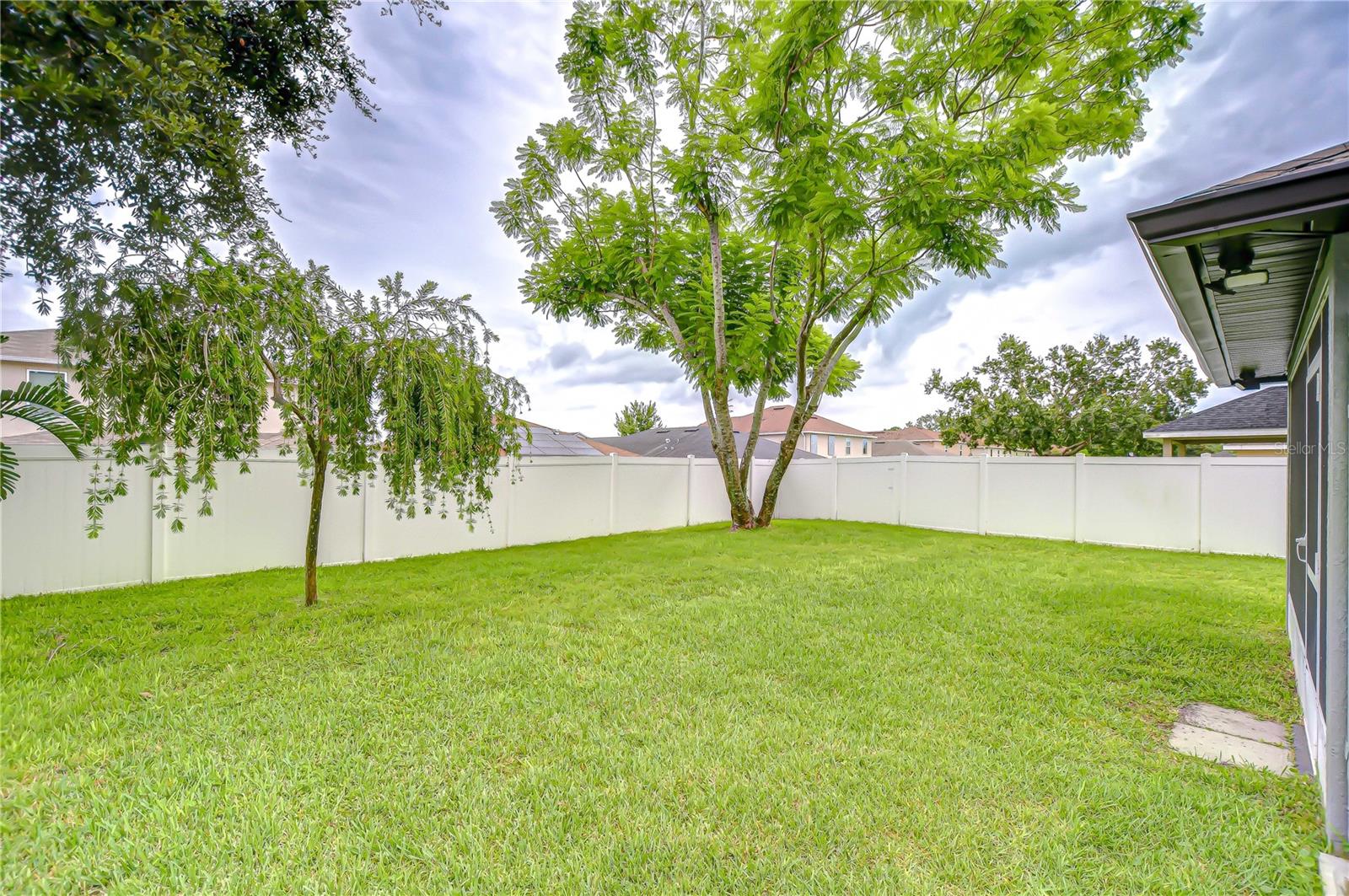 Image 8 of 72 For 10733 Standing Stone Drive