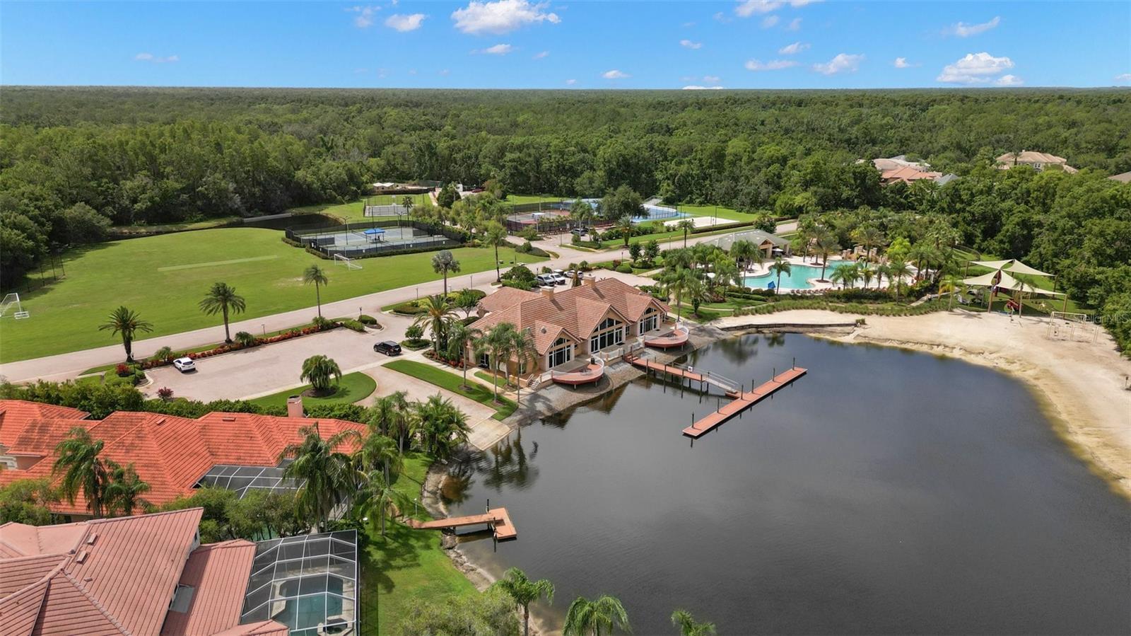 Image 14 of 31 For 17944 Cachet Isle Drive