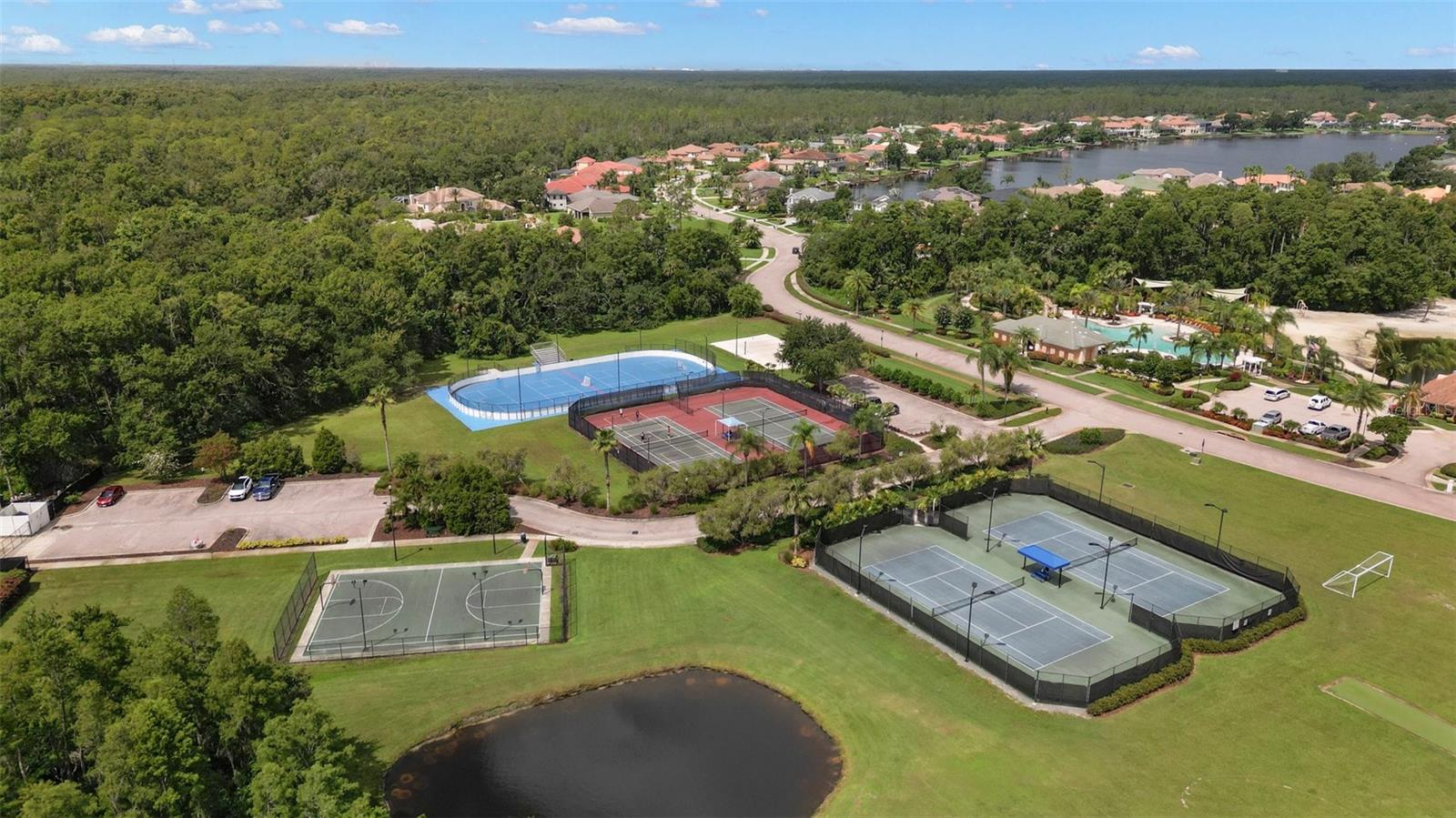 Image 28 of 31 For 17944 Cachet Isle Drive