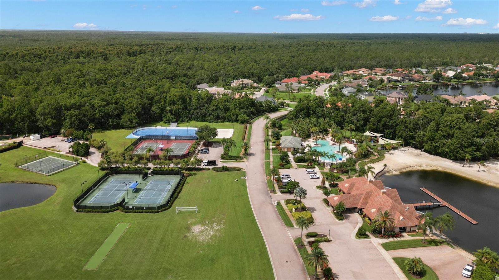 Image 30 of 31 For 17944 Cachet Isle Drive