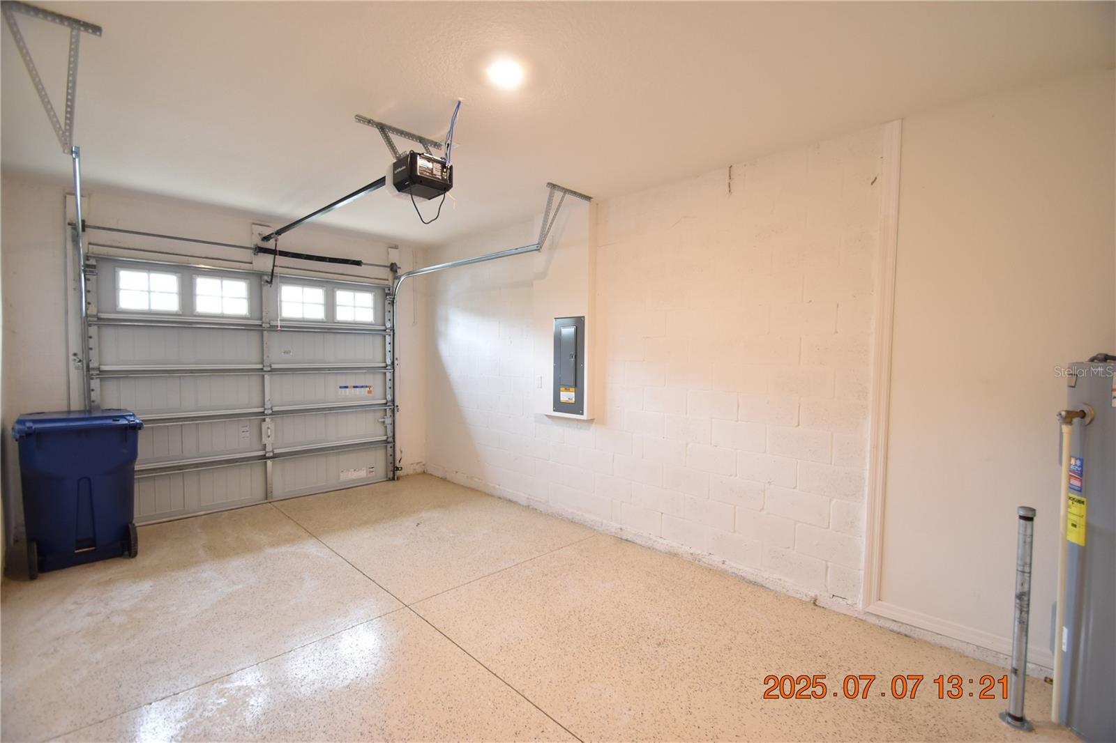 Image 15 of 51 For 11418 Cay Spruce Way