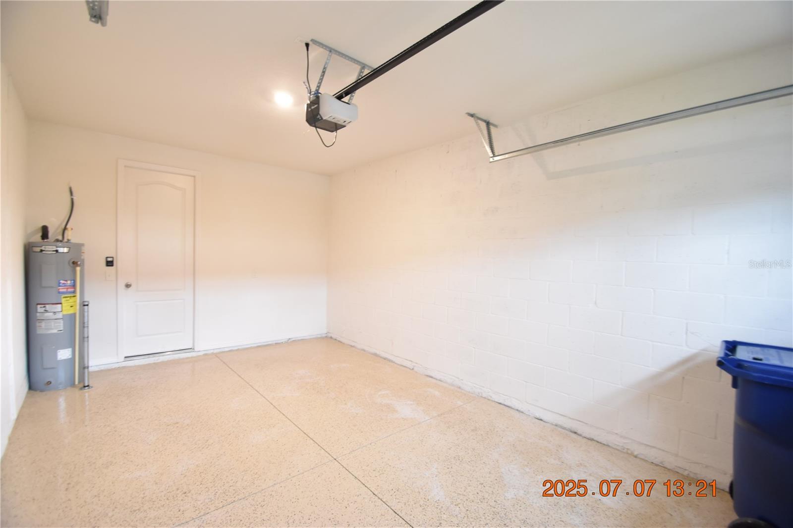 Image 17 of 51 For 11418 Cay Spruce Way