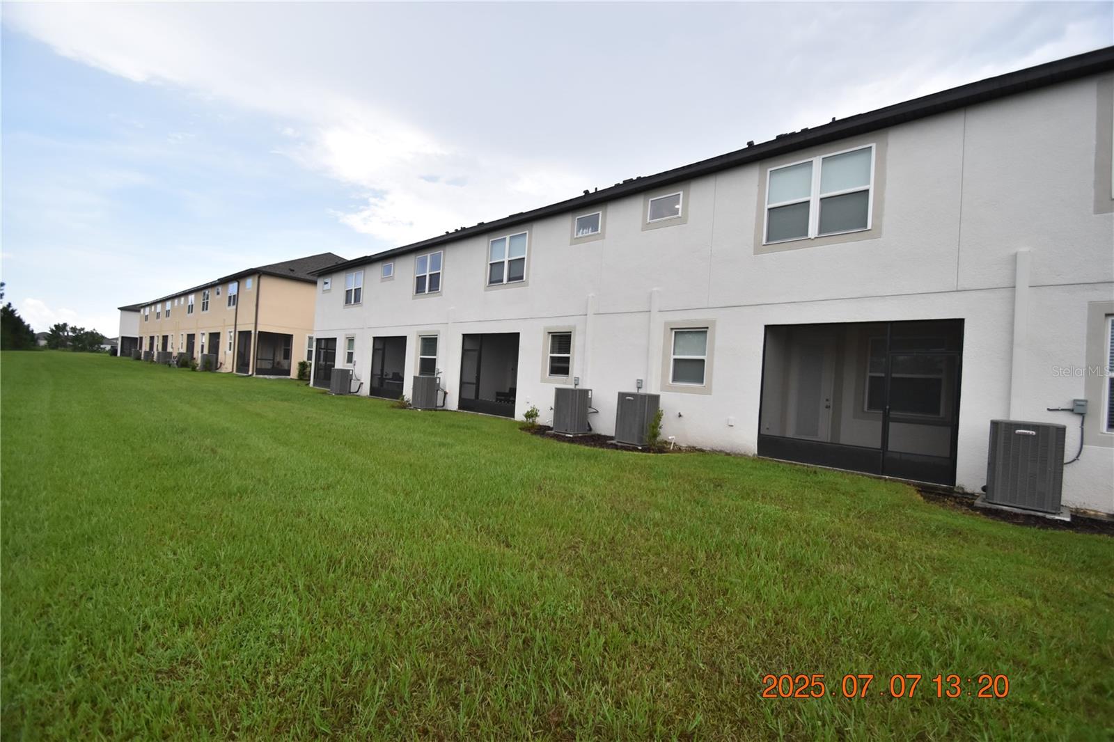 Image 8 of 51 For 11418 Cay Spruce Way