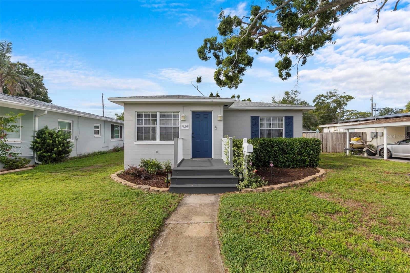Details for 434 40th Avenue N, ST PETERSBURG, FL 33703