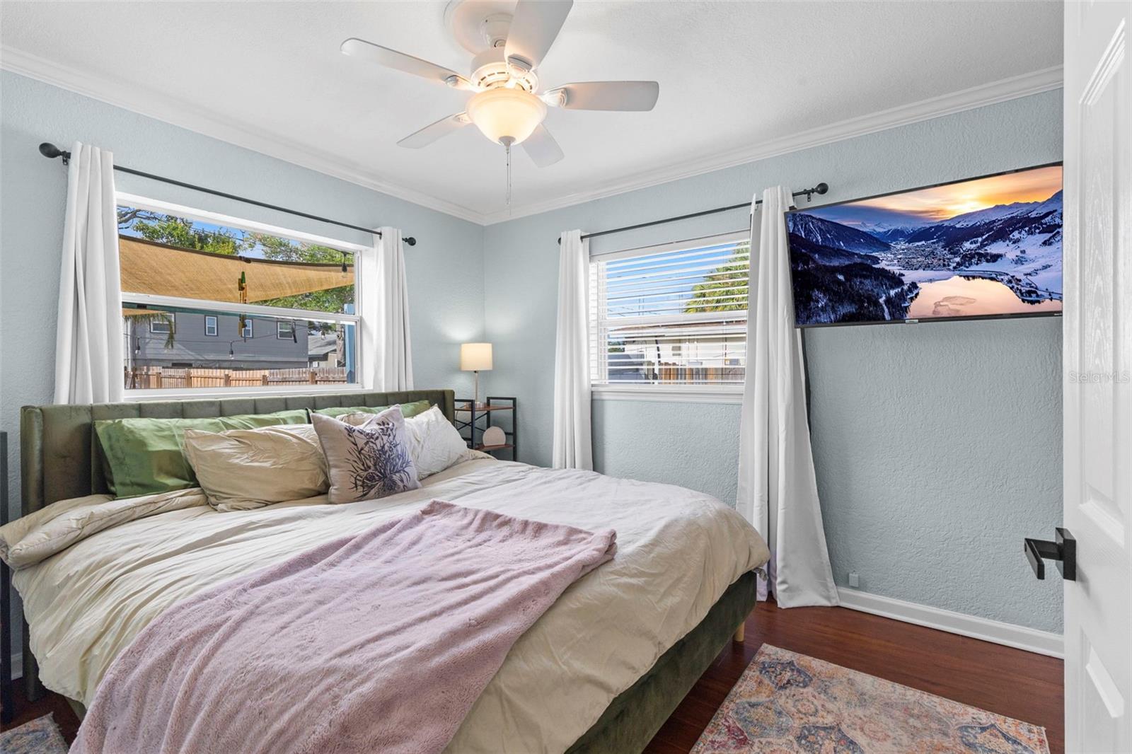 Image 24 of 34 For 434 40th Avenue N