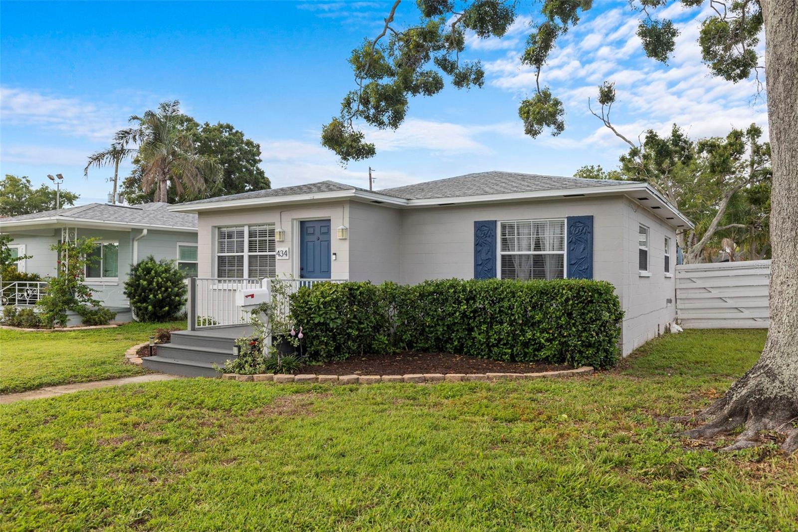 Image 3 of 34 For 434 40th Avenue N