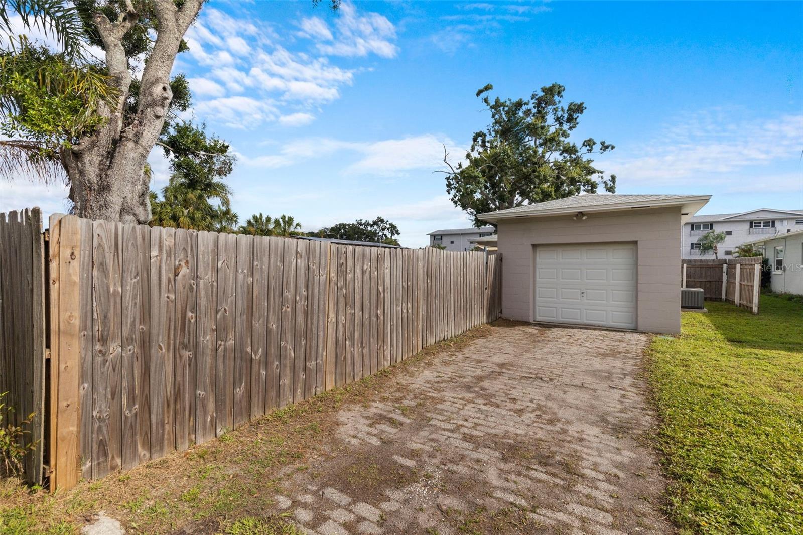 Image 31 of 34 For 434 40th Avenue N