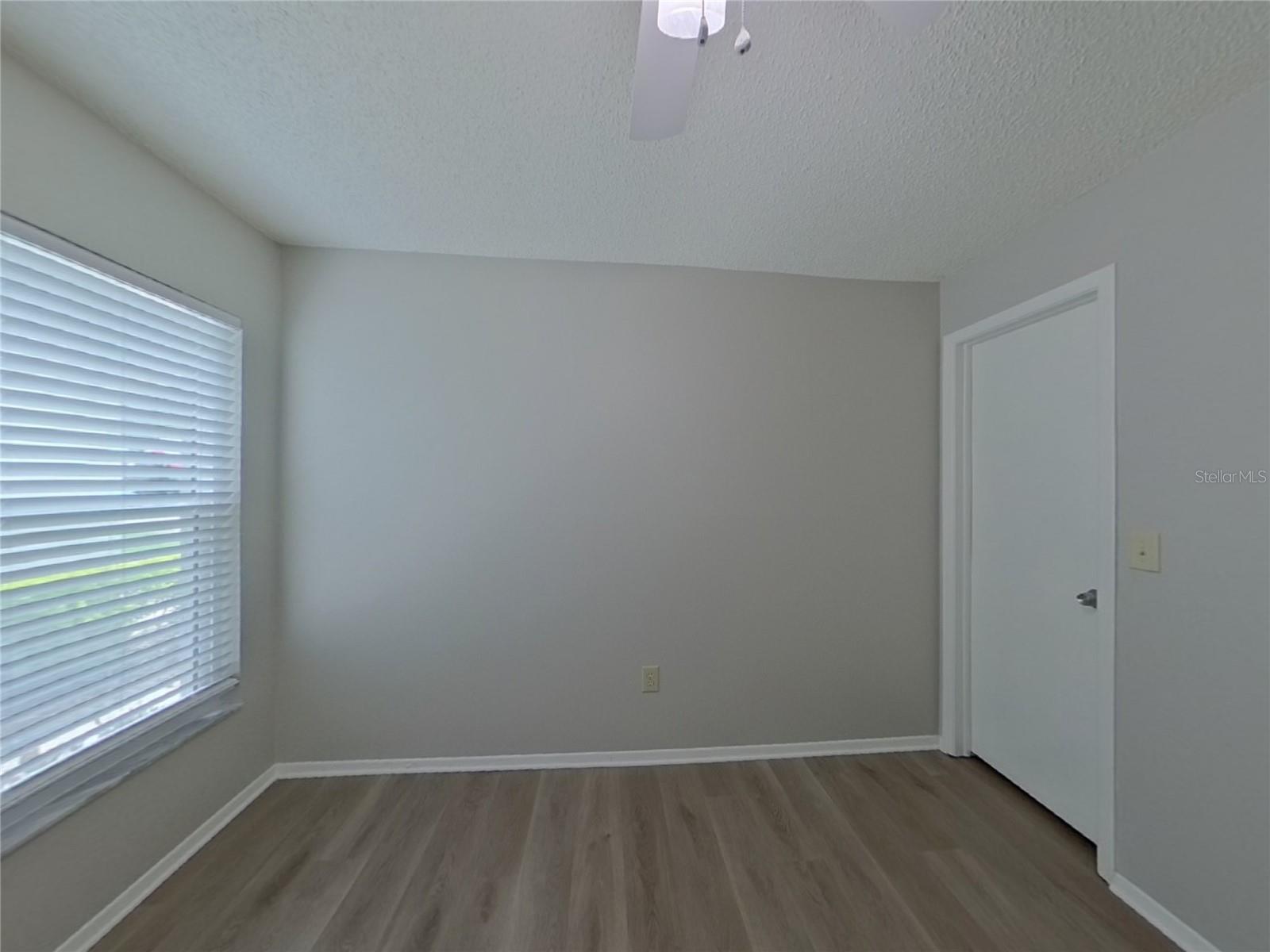 Image 10 of 15 For 2015 Branch Tree Lane