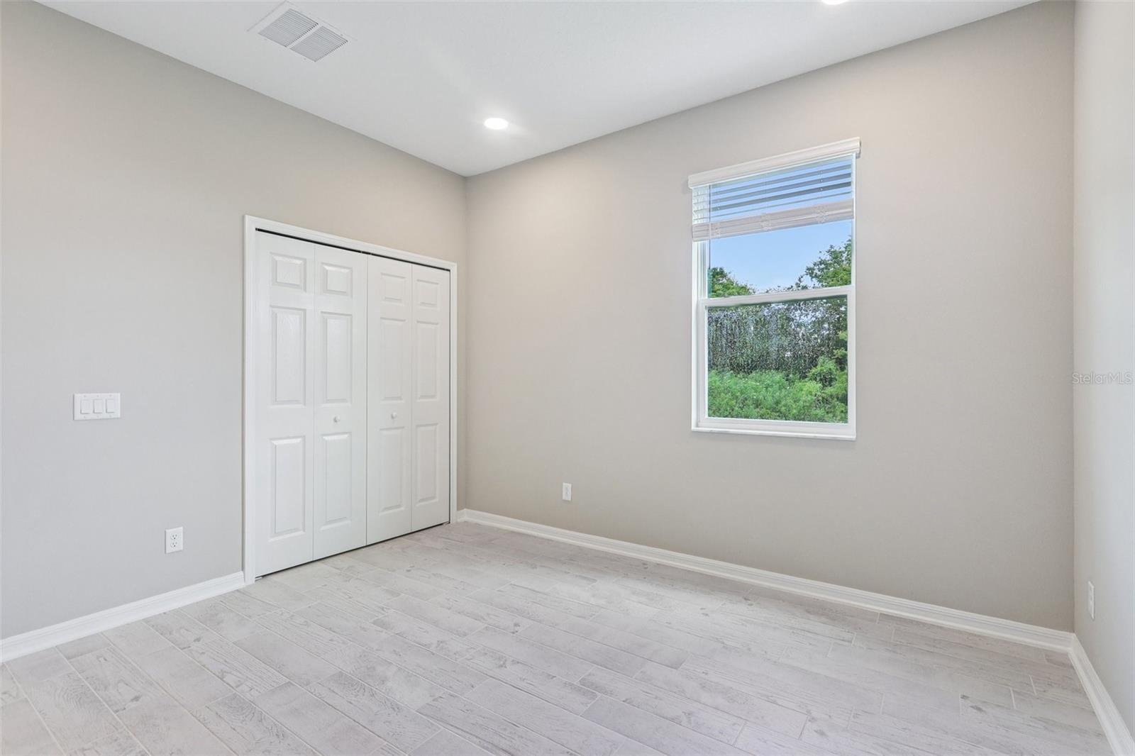 Image 15 of 48 For 38049 Copper Penny Court