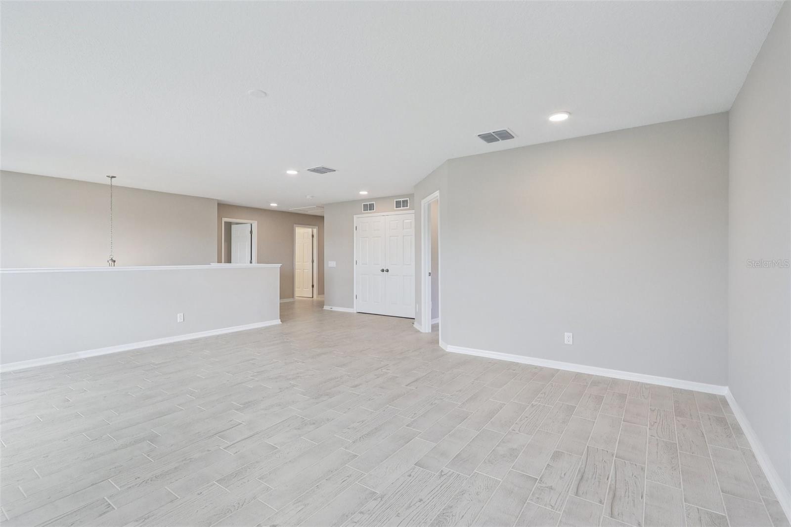 Image 20 of 48 For 38049 Copper Penny Court