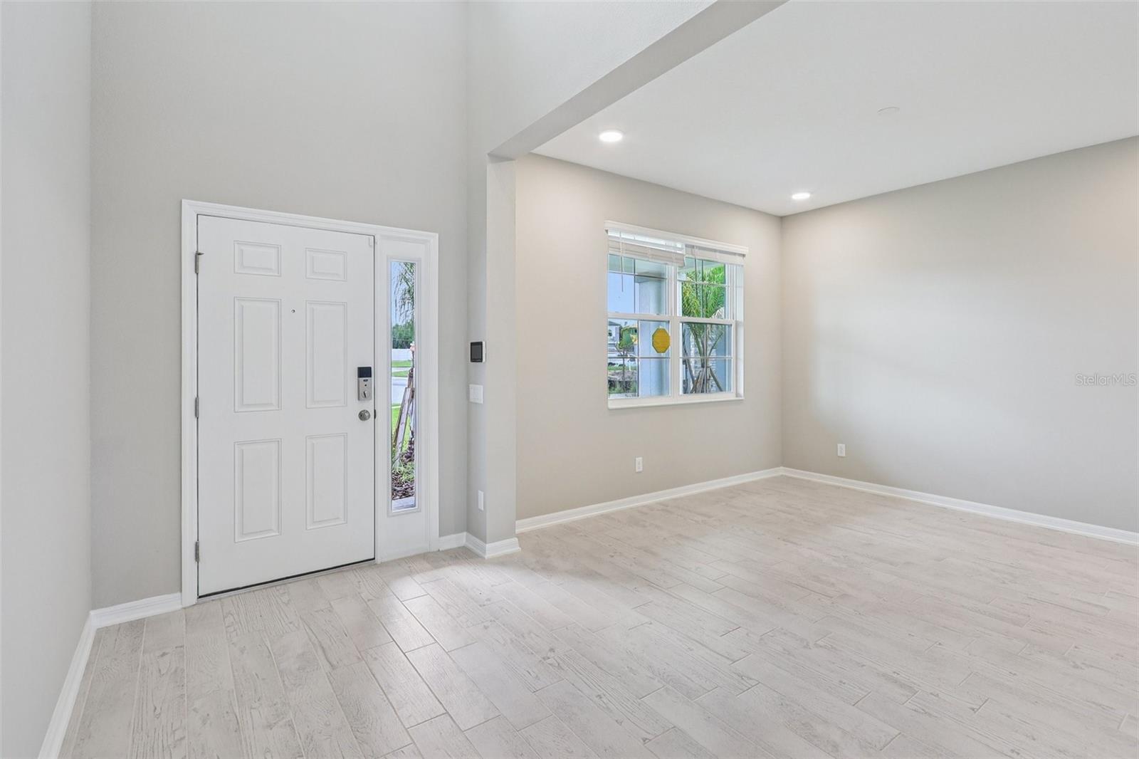 Image 3 of 48 For 38049 Copper Penny Court