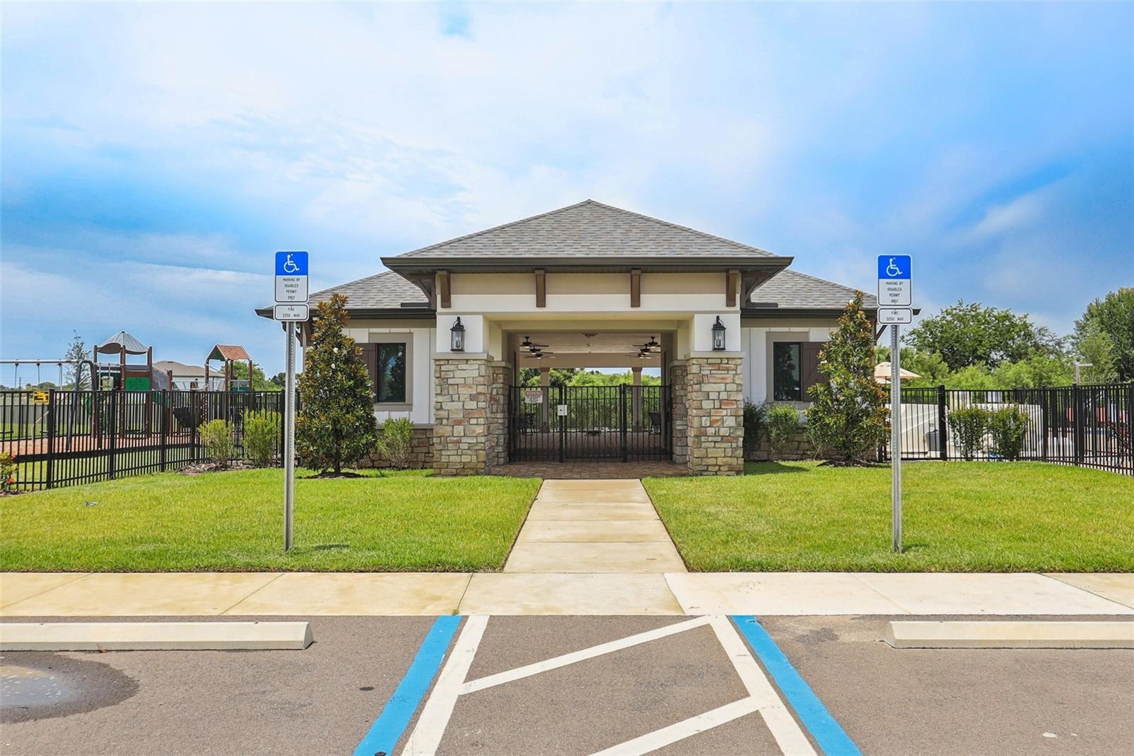 Image 43 of 48 For 38049 Copper Penny Court