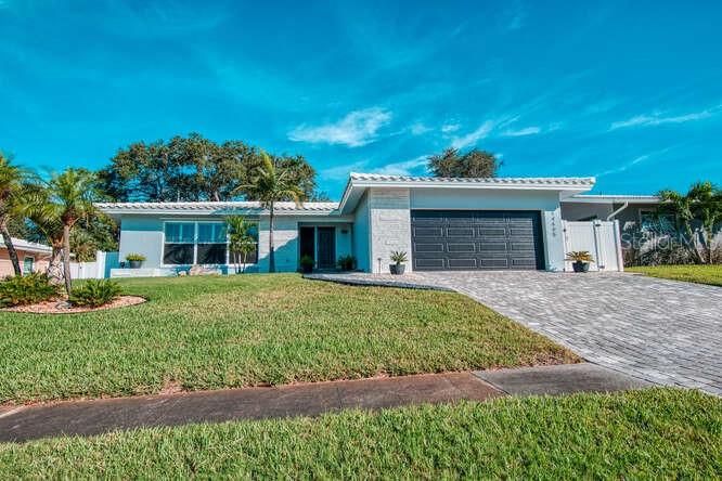 Details for 14665 Crown Drive, LARGO, FL 33774