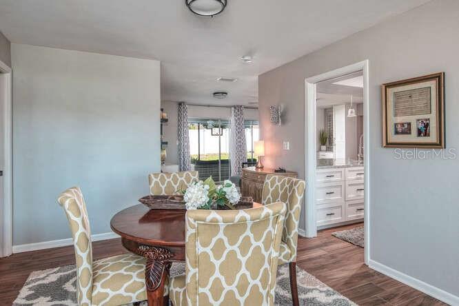 Image 11 of 32 For 14665 Crown Drive