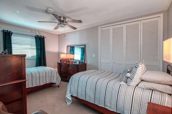 Image 22 of 32 For 14665 Crown Drive