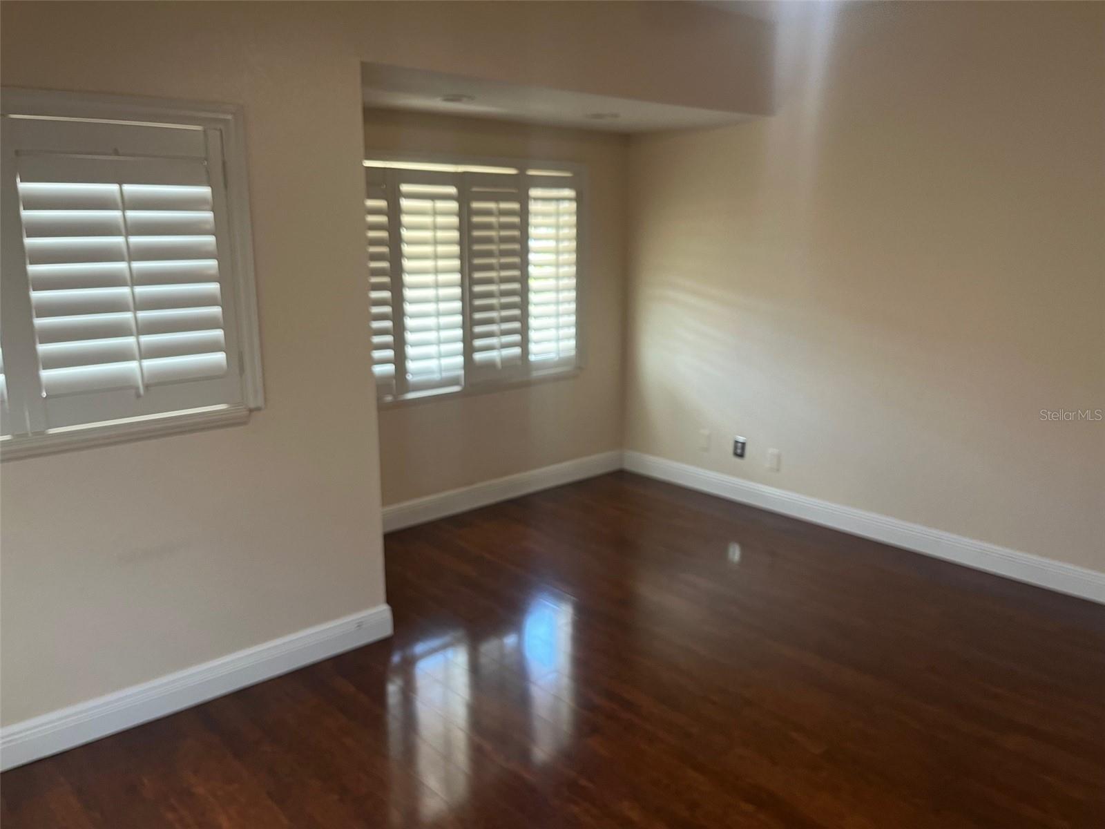 Image 17 of 29 For 4638 Mirabella Court