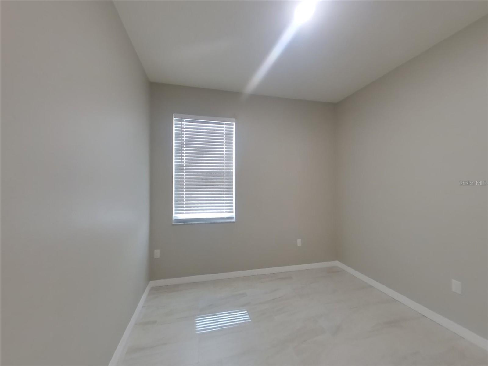 Image 11 of 16 For 13504 Red Ear Court