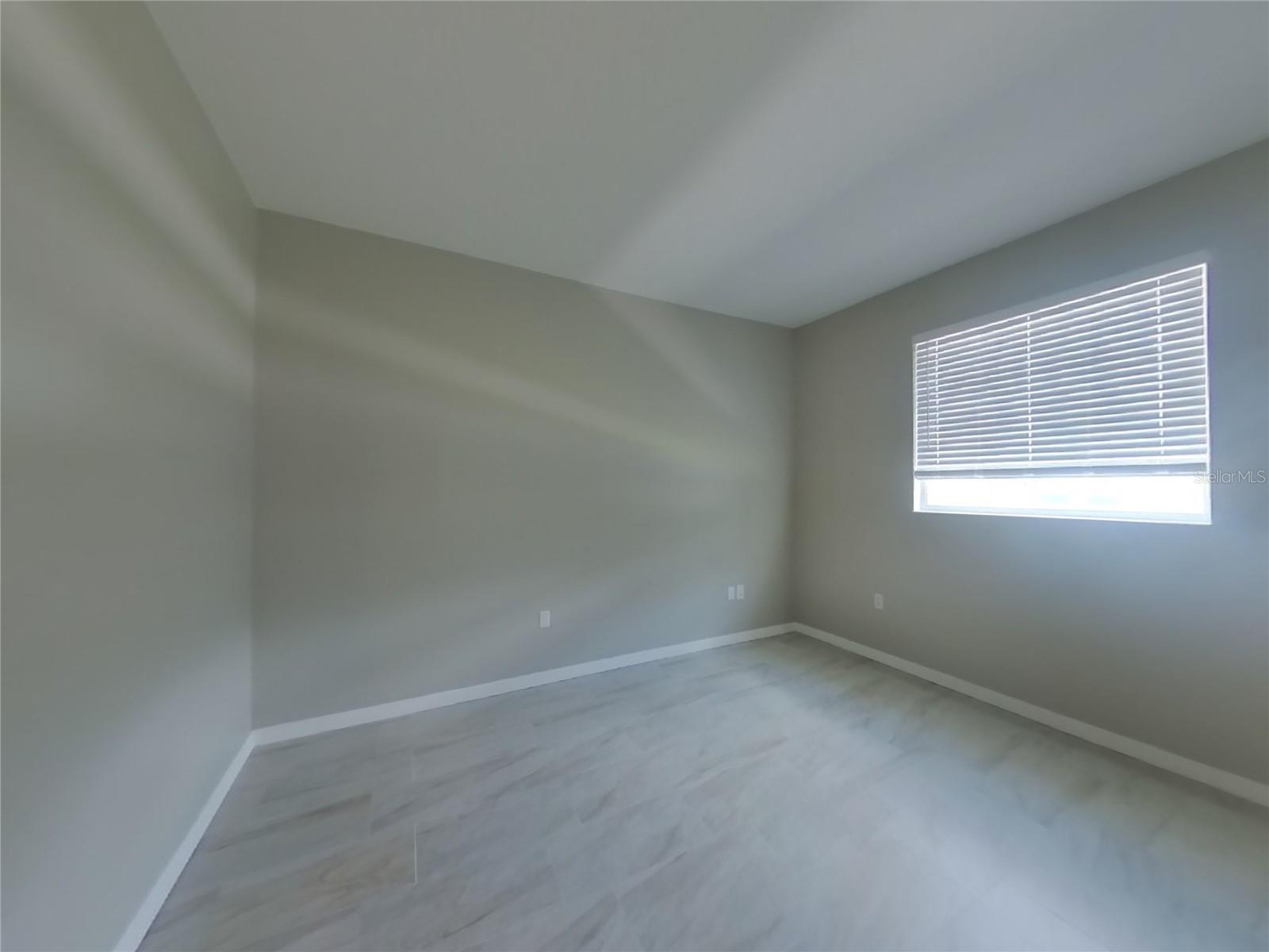 Image 14 of 16 For 13504 Red Ear Court
