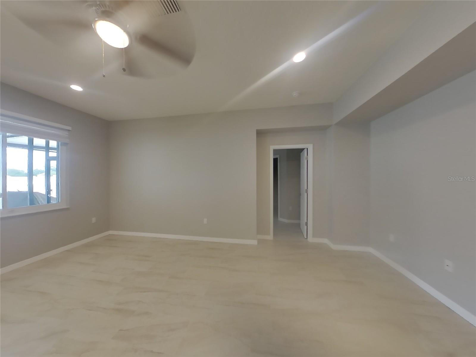 Image 3 of 16 For 13504 Red Ear Court