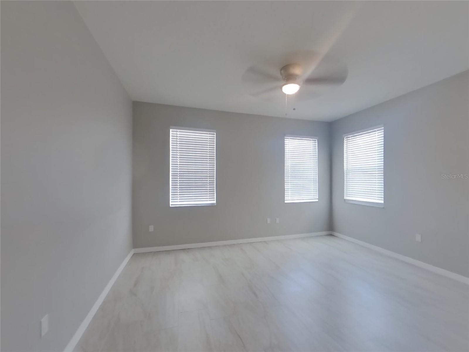 Image 6 of 16 For 13504 Red Ear Court